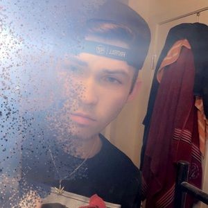 Meet your Posher, Hunter